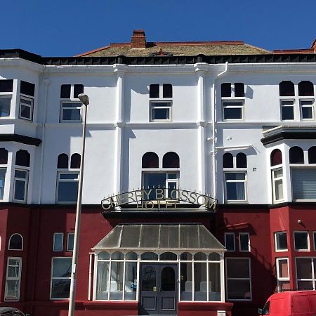 Cherry Blossom Inn Блекпул Екстериор снимка