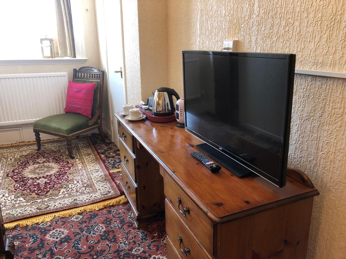Cherry Blossom Inn Блекпул Екстериор снимка