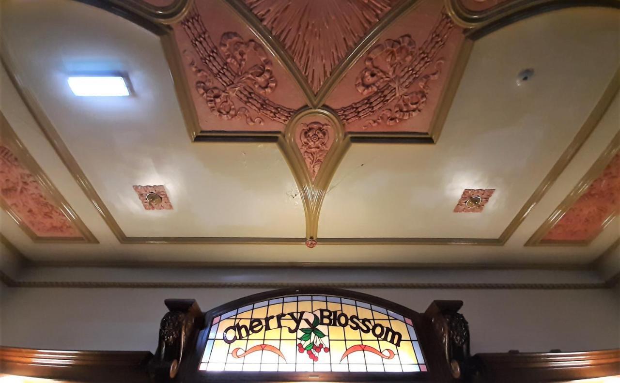 Cherry Blossom Inn Блекпул Екстериор снимка